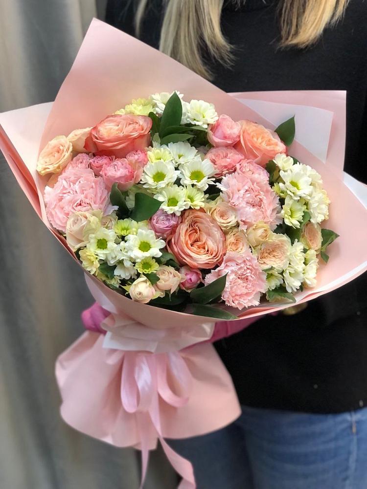 Букет цветов из: Гвоздики, Розы и Хризантемы в Беломорске