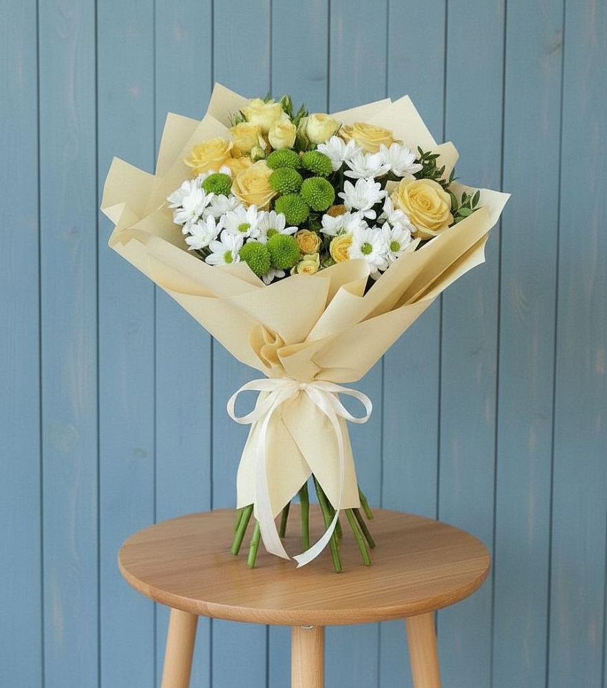 Букет цветов из: Хризантемы и Розы в Беломорске