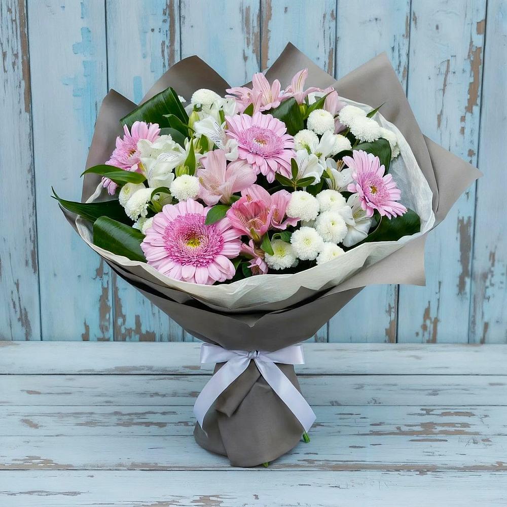 Букет цветов из: Герберы, Альстромерии и Хризантемы в Беломорске